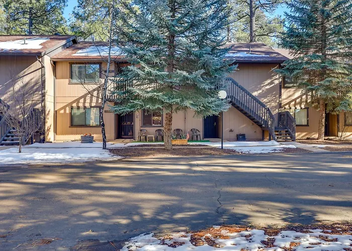 White Mountains Adventure Base: Hike, Ski, Golf! *